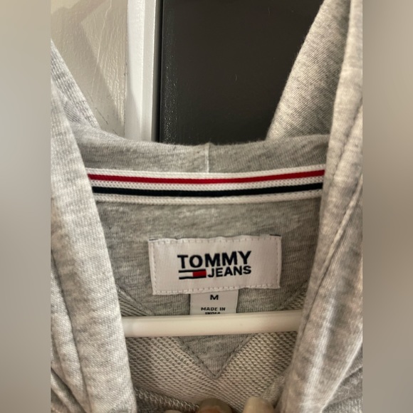 tommy hilfiger hoodie - Picture 3 of 4